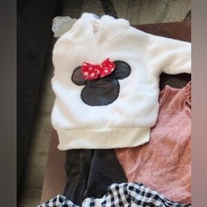 Minnie sweater and raincoat